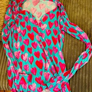 Posh Peanut Queen of Hearts long sleeved top - Medium like new
